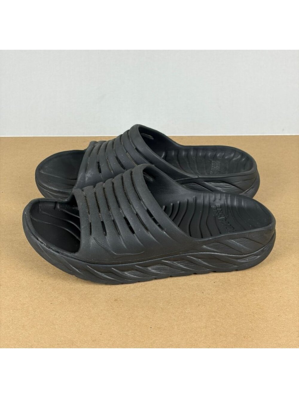 Hoka Ora Recovery Slide Sandals Mens 8 Womens 10 Black Slip On Casual Sport